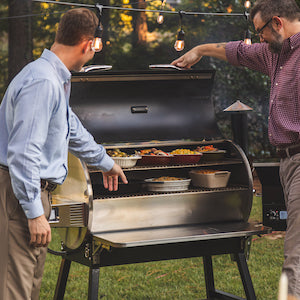 RECTEQ Bull RT-700 Pellet Grill Review - Learn to Smoke Meat with